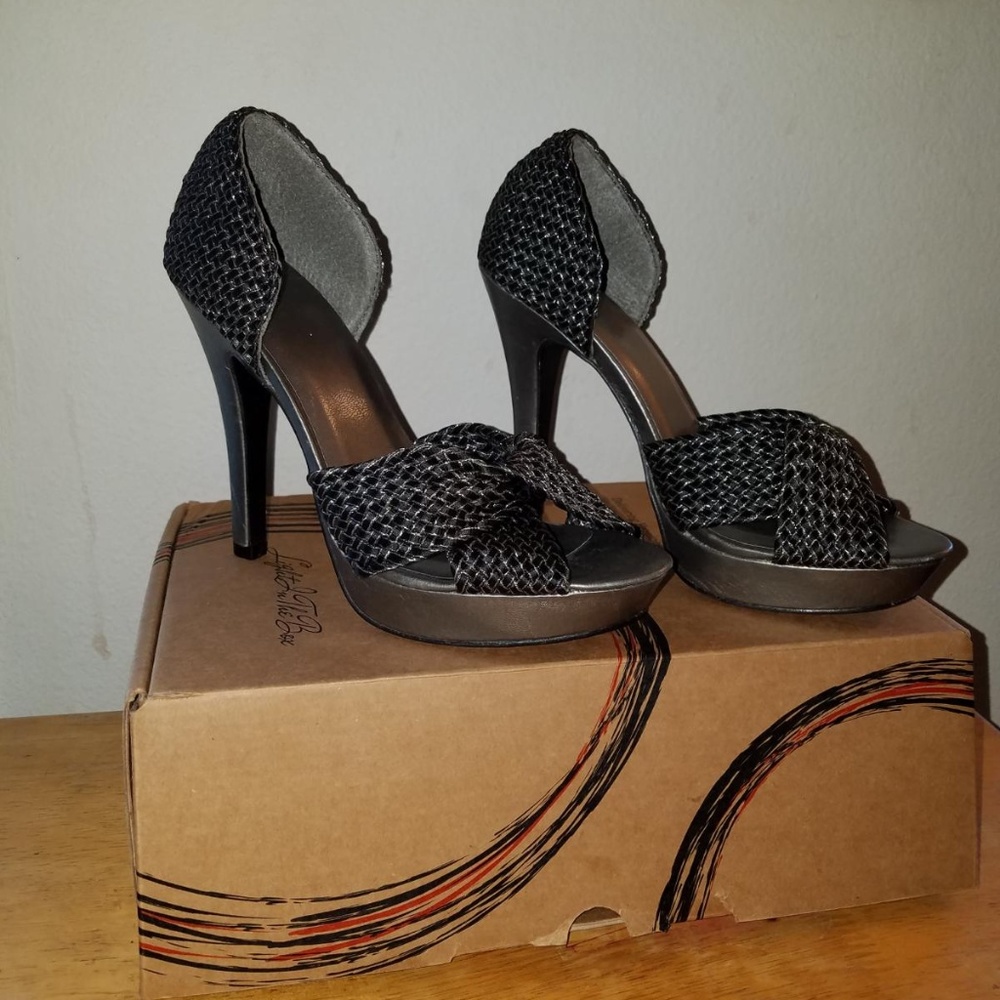 Grey Metal Pumps